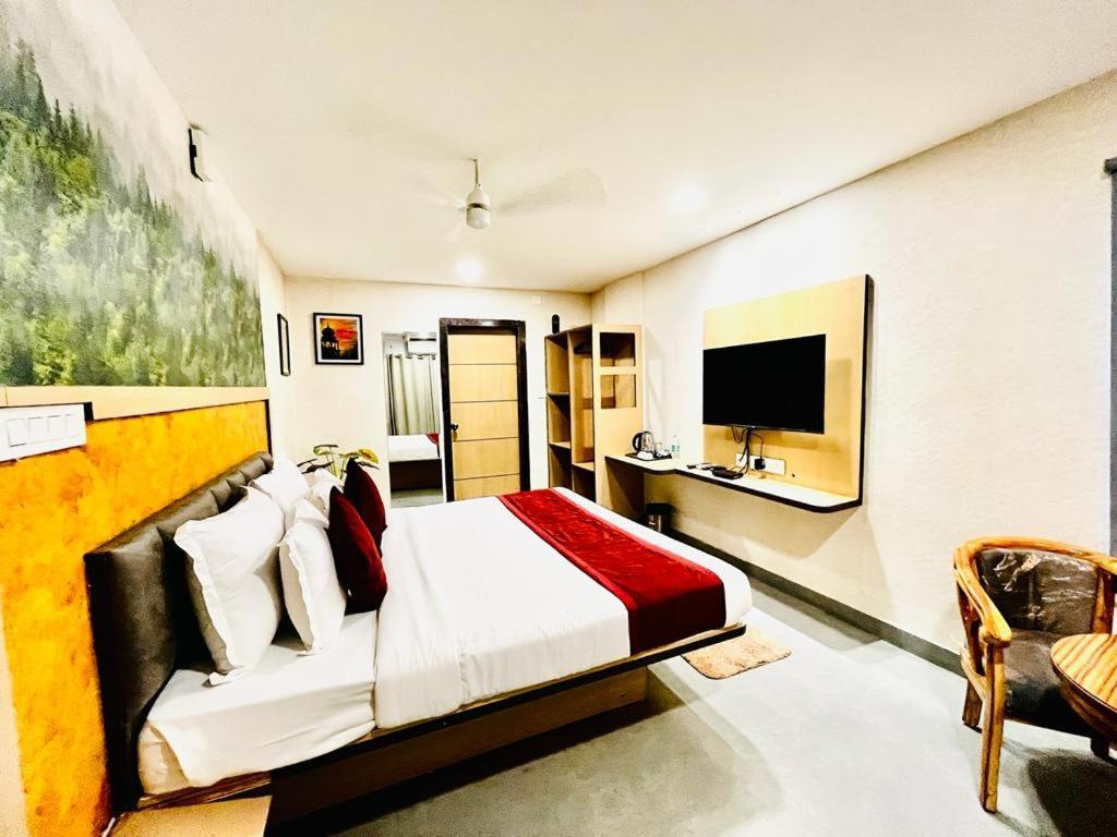 Hotel Lake View Airport Zone Hyderabad Bagian luar foto