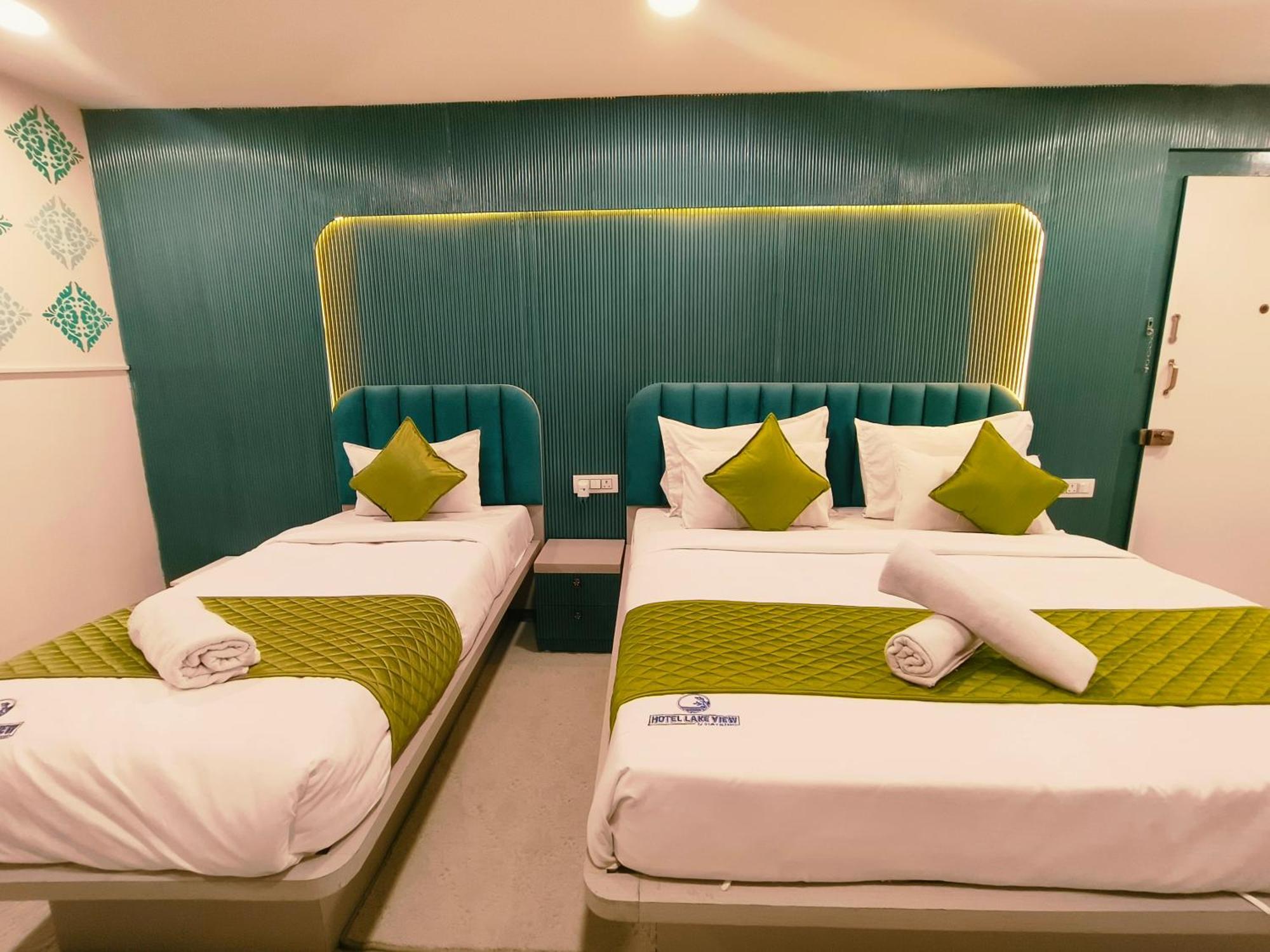 Hotel Lake View Airport Zone Hyderabad Bagian luar foto